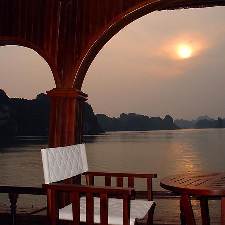 Hanoi Amorita Boutique Hotel & Travel Екстер'єр фото