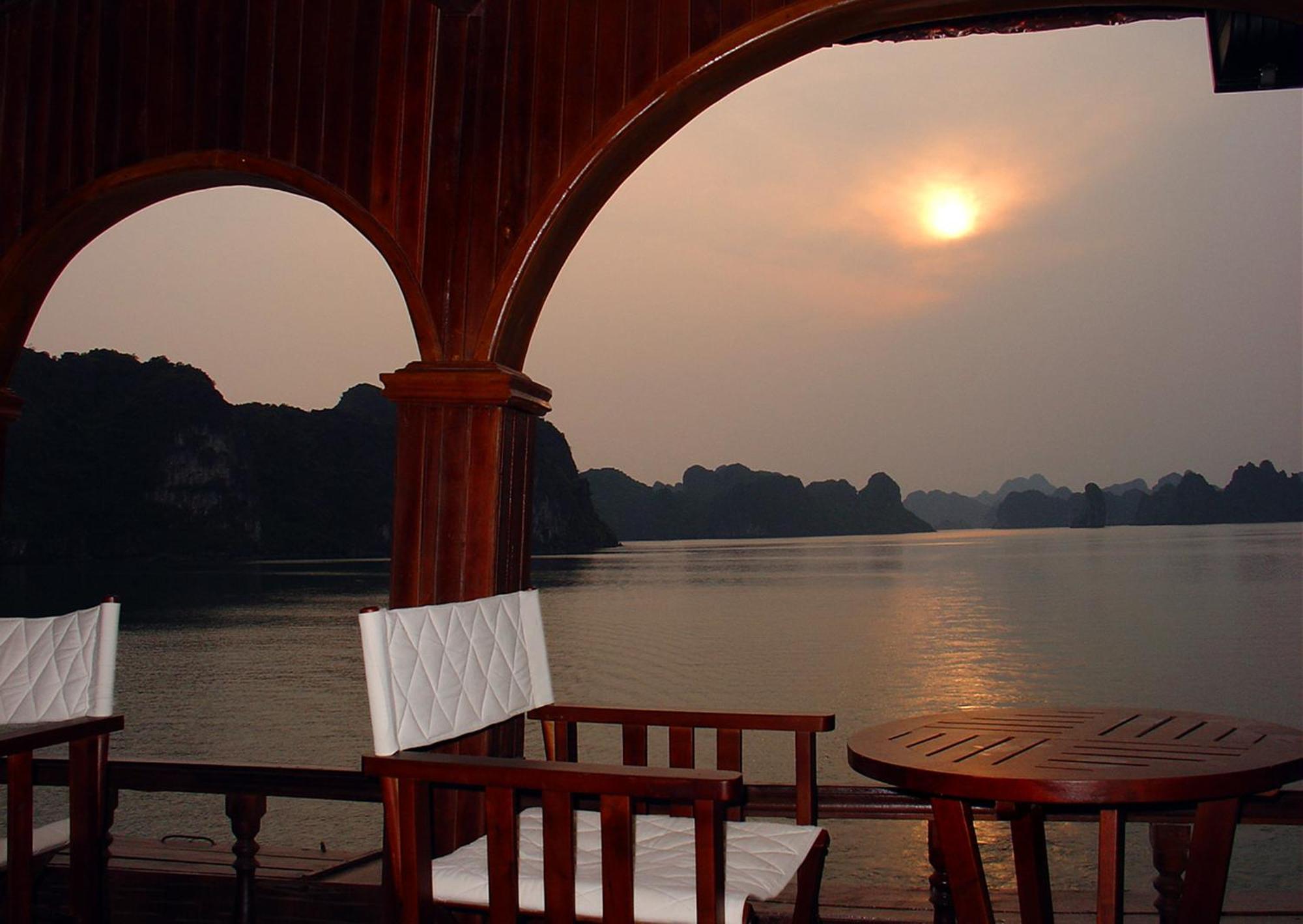Hanoi Amorita Boutique Hotel & Travel Екстер'єр фото