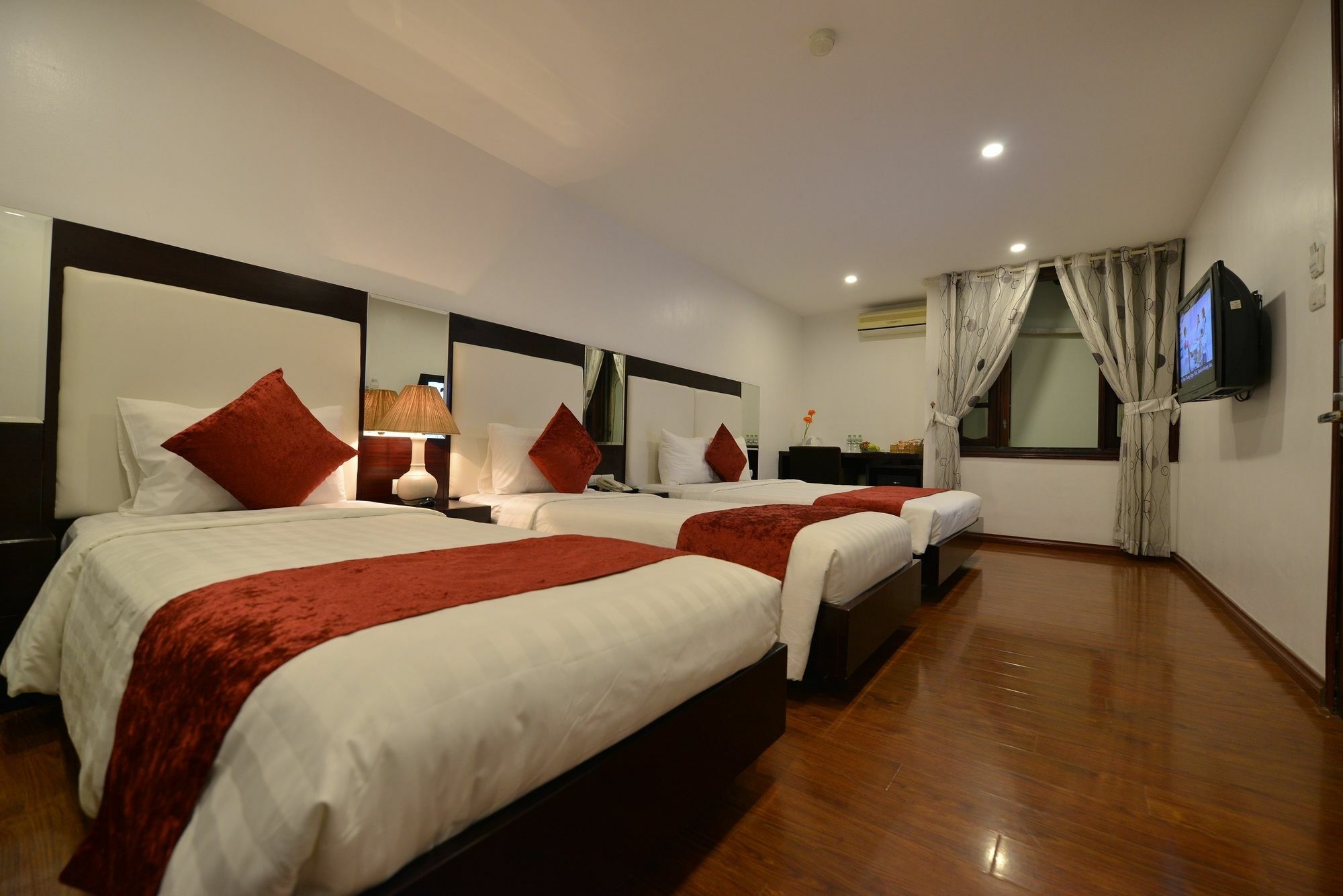 Hanoi Amorita Boutique Hotel & Travel Екстер'єр фото